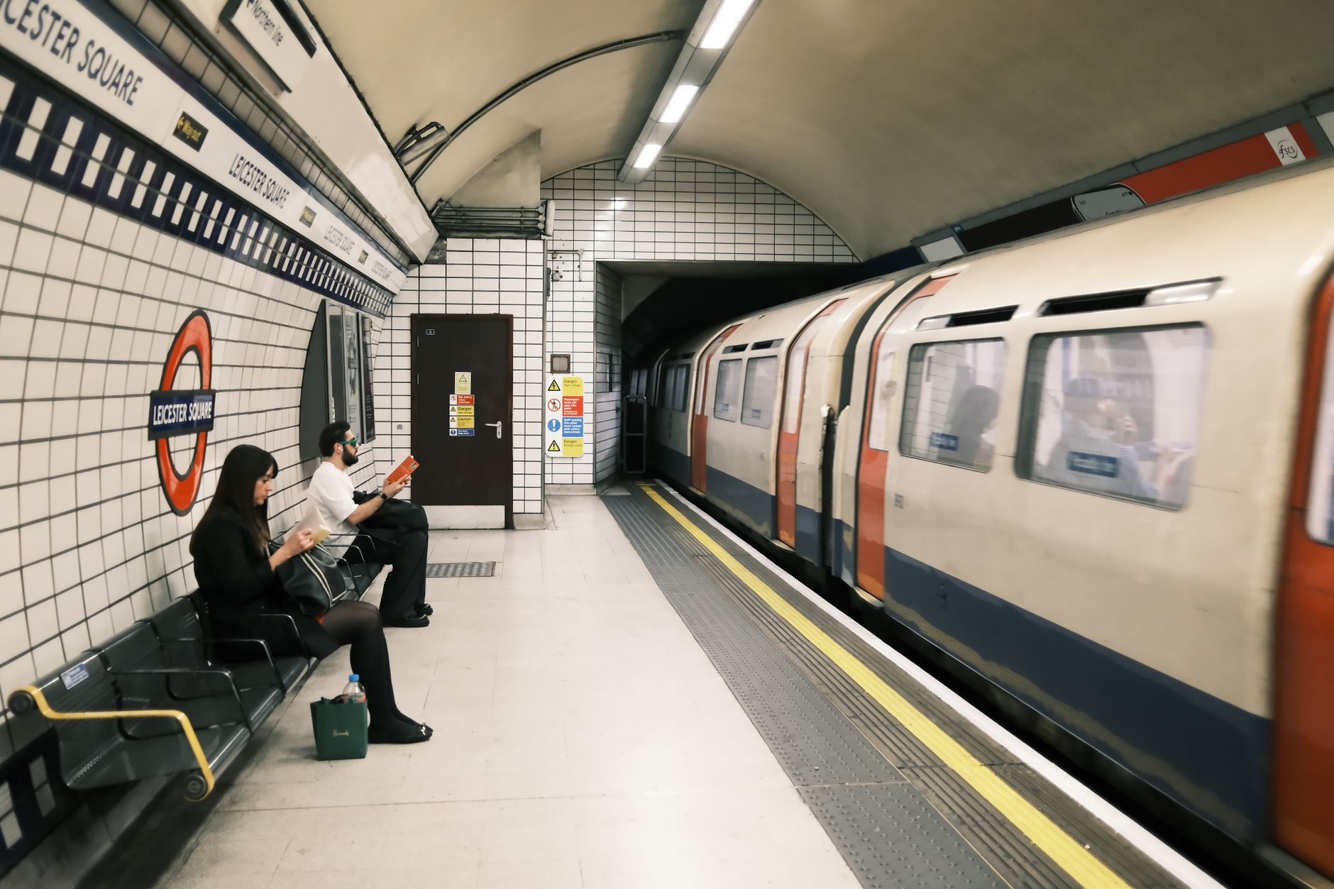 Heathrow to Central London: Every Way to Get There (and What It Costs)