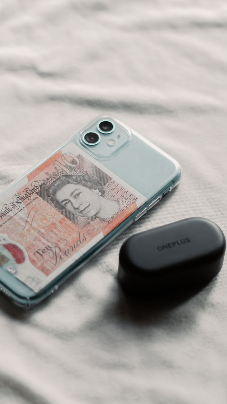 Do You Need Cash in London? A Visitor’s Guide