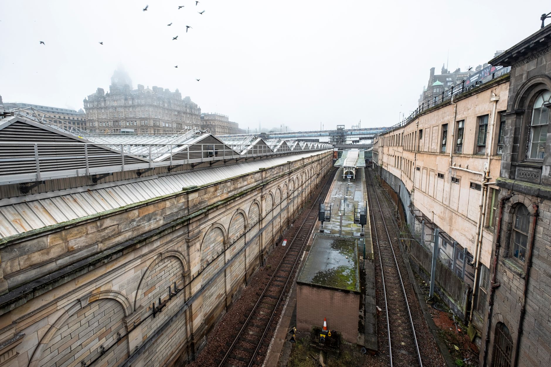 Edinburgh Waverley Station Arrivals